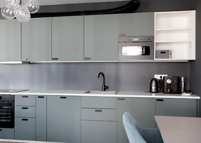 Skyline Designer Flat, Ac & 24-7 Reception * Bratysława